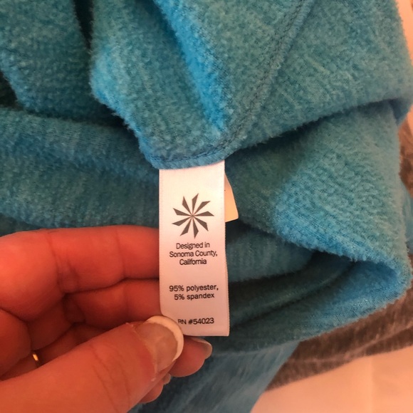 Athleta Teal Blue Ascend Workout Cowl Neck Fleece Lined Hoodie Sweatshirt Size S - Picture 7 of 8